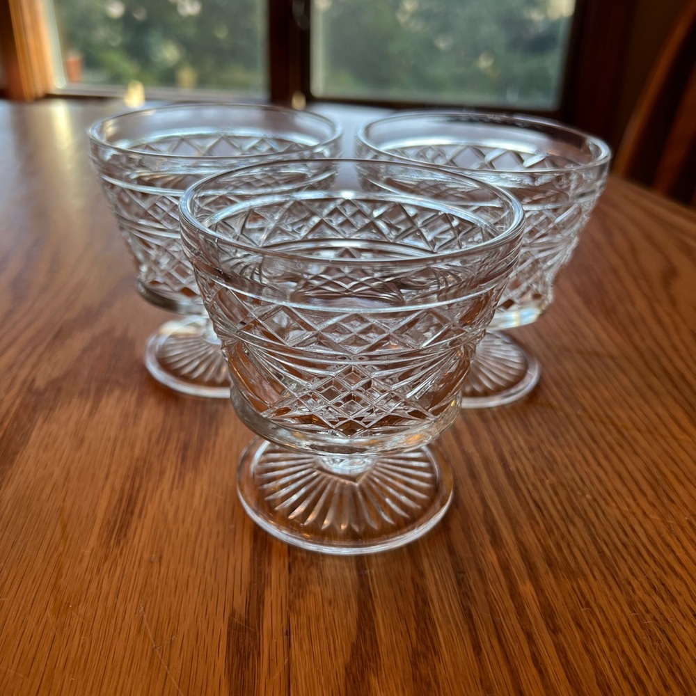 Set of 3 Vintage Hazel Atlas Gothic Big Top Peanut Butter Footed Glasses/Dishes